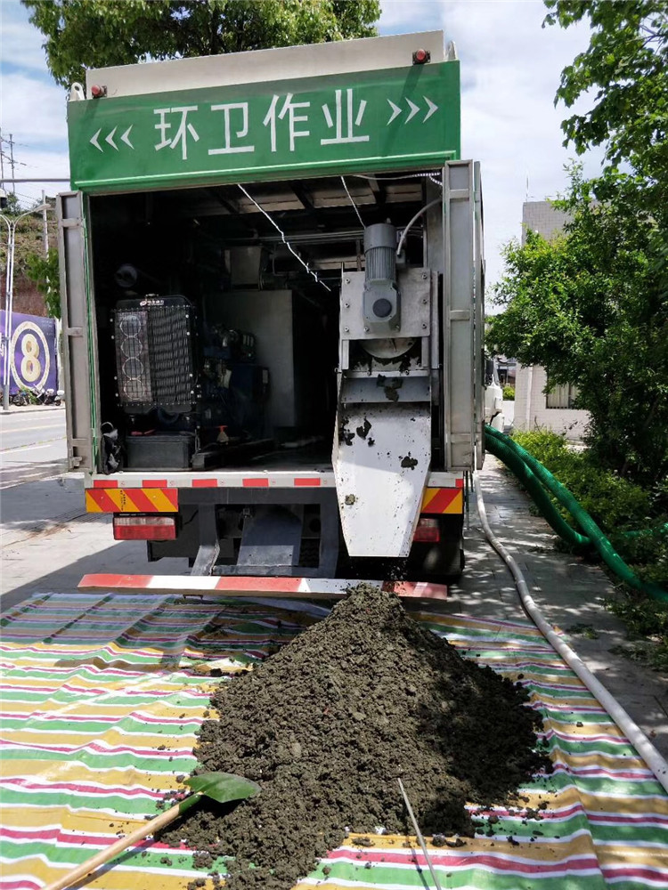 巴彦淤泥干湿分离