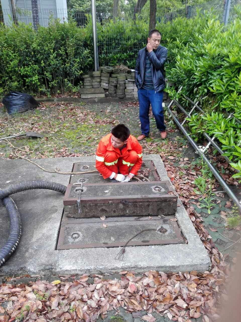 巴彦吸污抽粪